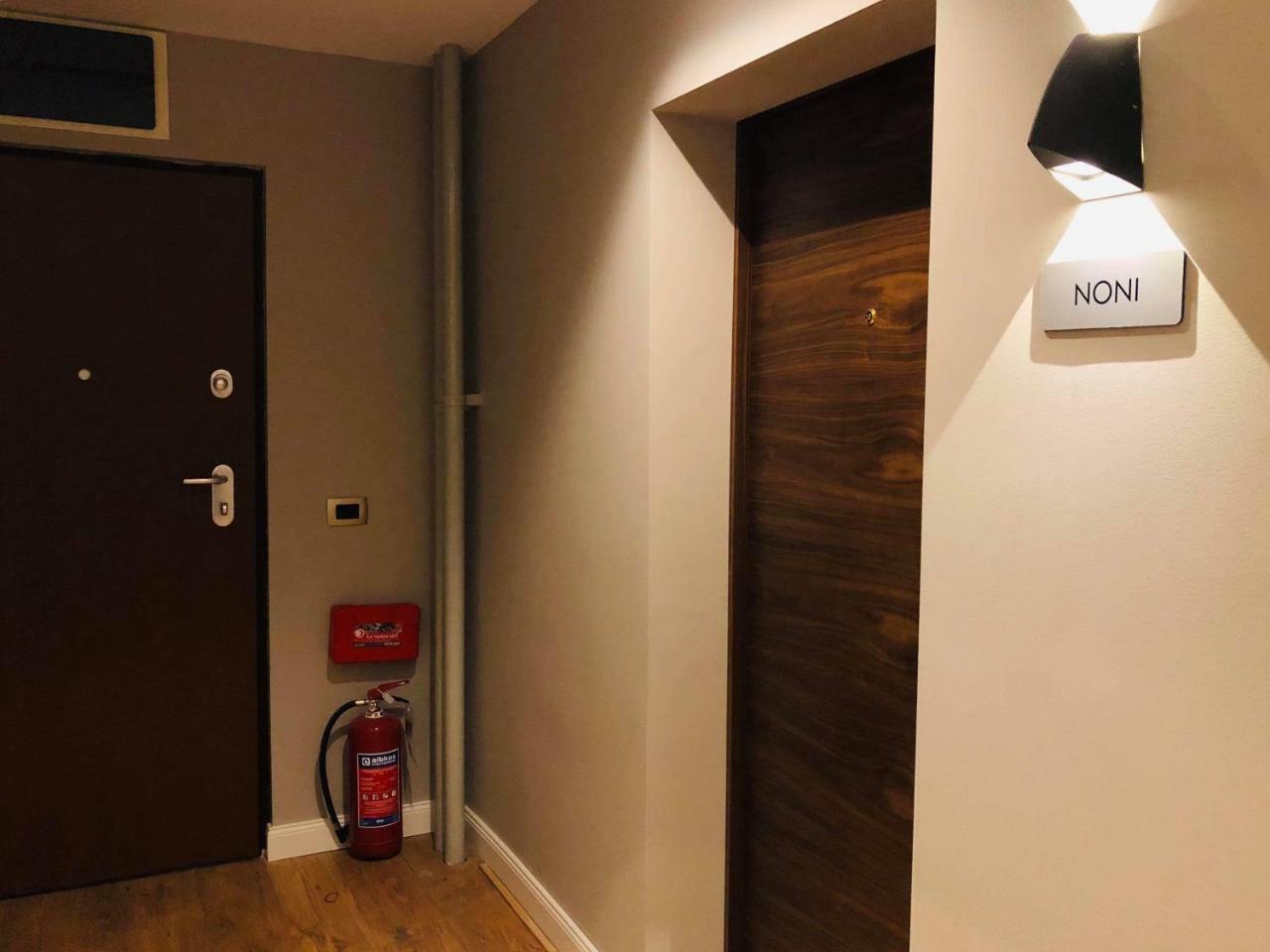 Boulevard Exclusive Prishtinë Ngoại thất bức ảnh